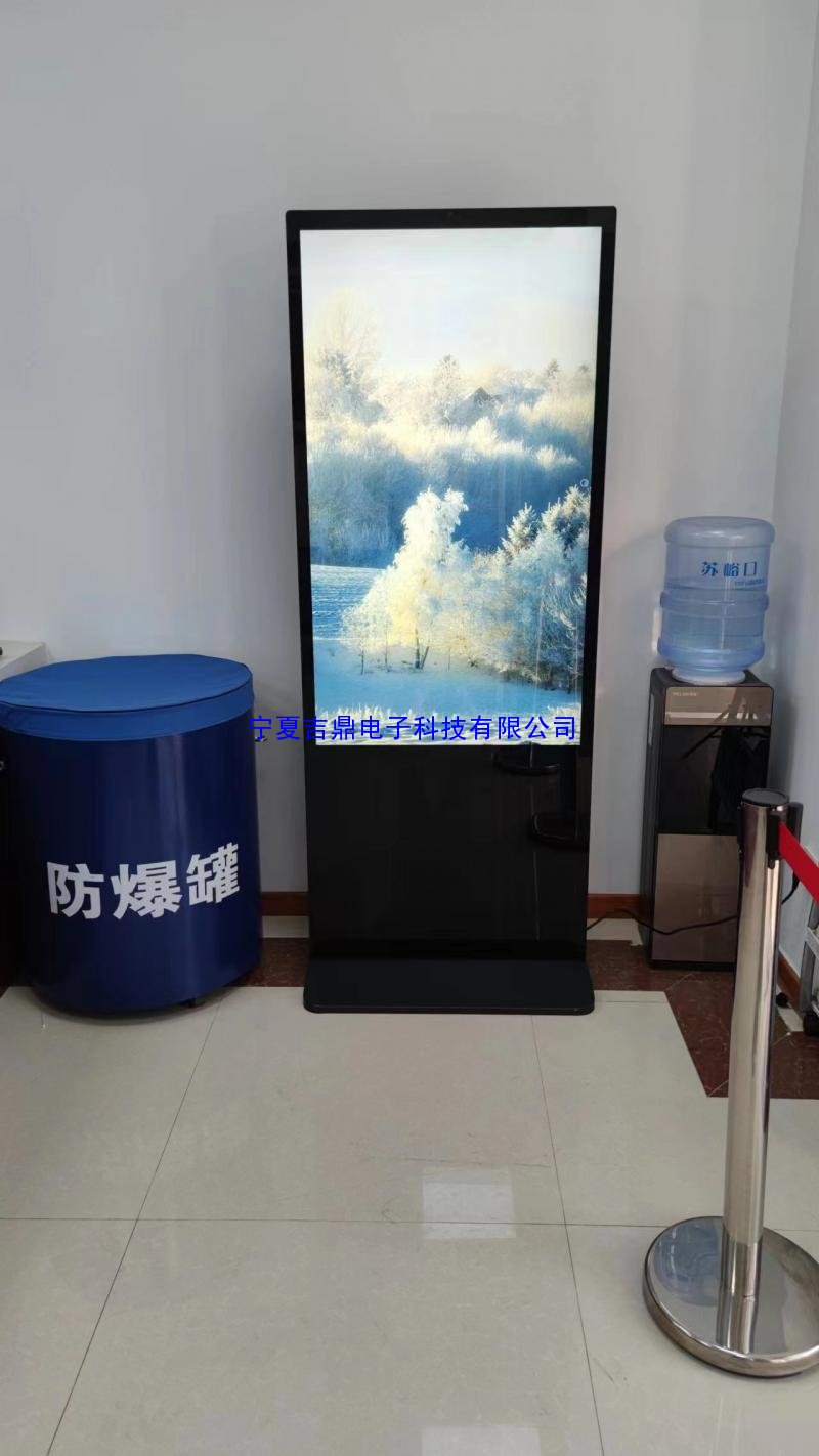 银川立式广告机